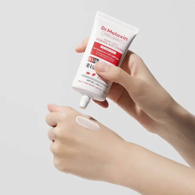 Dr.Melaxin HYDRO CERAMIC Крем солнцезащитный тонирующий SPF50+ PA+++ | 50мл | HYDRO CERAMIC Glow Light Essence Sun Cream SPF 50+ PA+++ / Tone Up Essence Sun Cream
