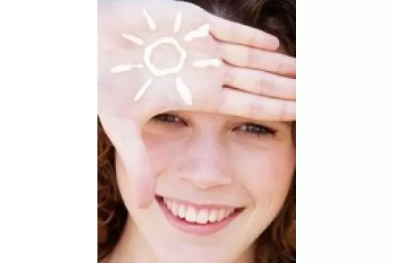Бьюти-гид по защите от солнца. Солнцезащитные средства ( санскрин ) и правила их выбора